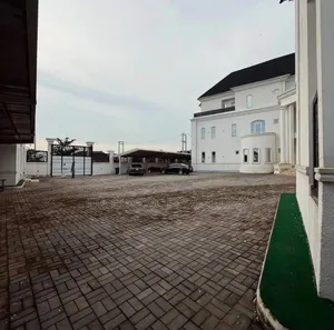 17bdrm Mansion in Asokoro for sale