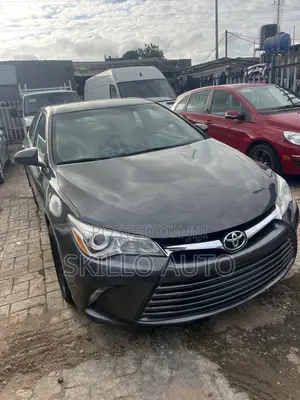 Toyota Camry LE 4dr Sedan (2.5L 4cyl 6A) 2017 Gray