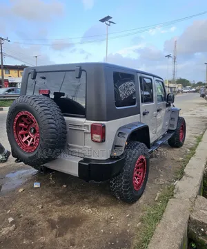 Jeep Wrangler 2010 Gray