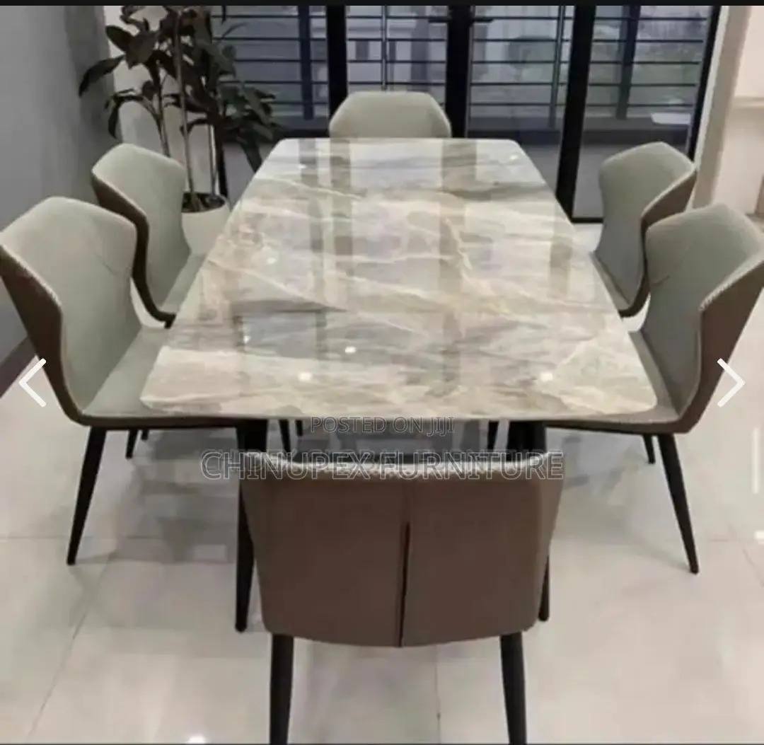 6 Seaters Dining Table