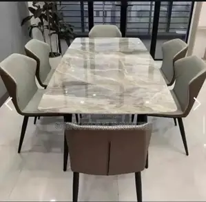 6 Seaters Dining Table