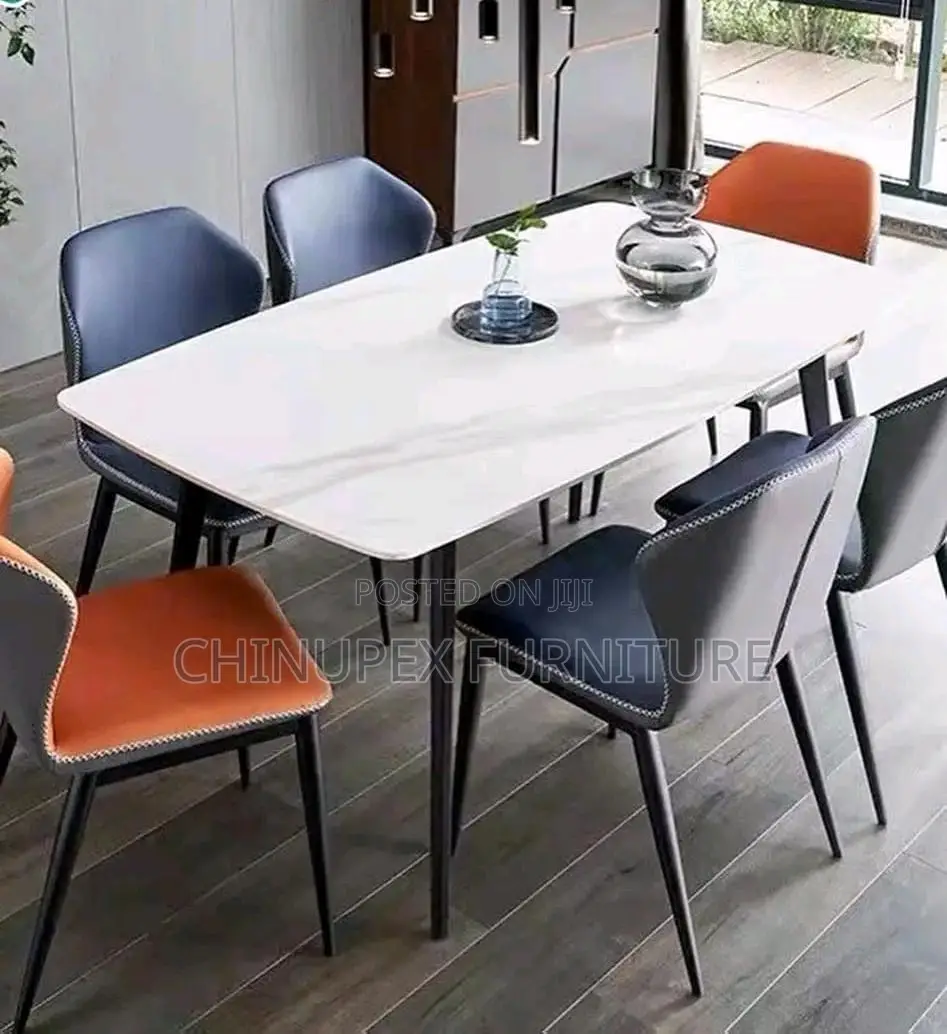 6 Seaters Dining Table