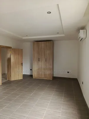 4bdrm Duplex in Off Busola Duro Etti, Lekki Phase 1 for rent