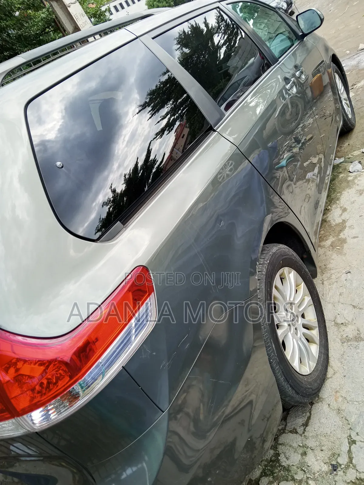 Toyota Sienna 2012 Gray
