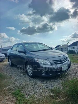 Toyota Corolla 2010 Gray