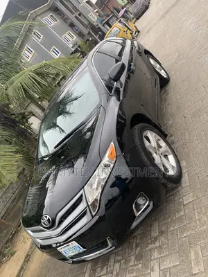 Toyota Venza 2010 Black