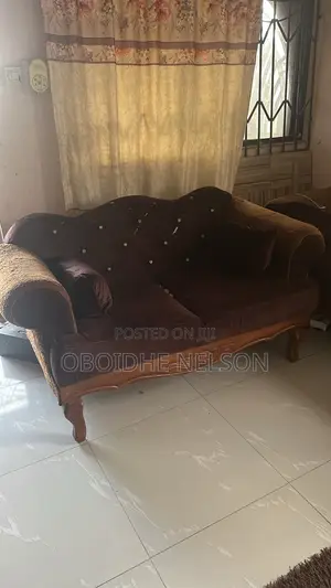 Sitting Room Chairs