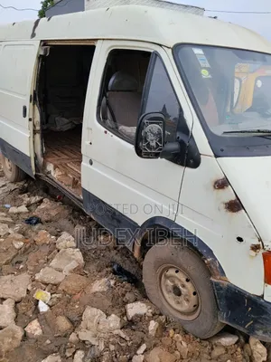 Ford E450 2009 White