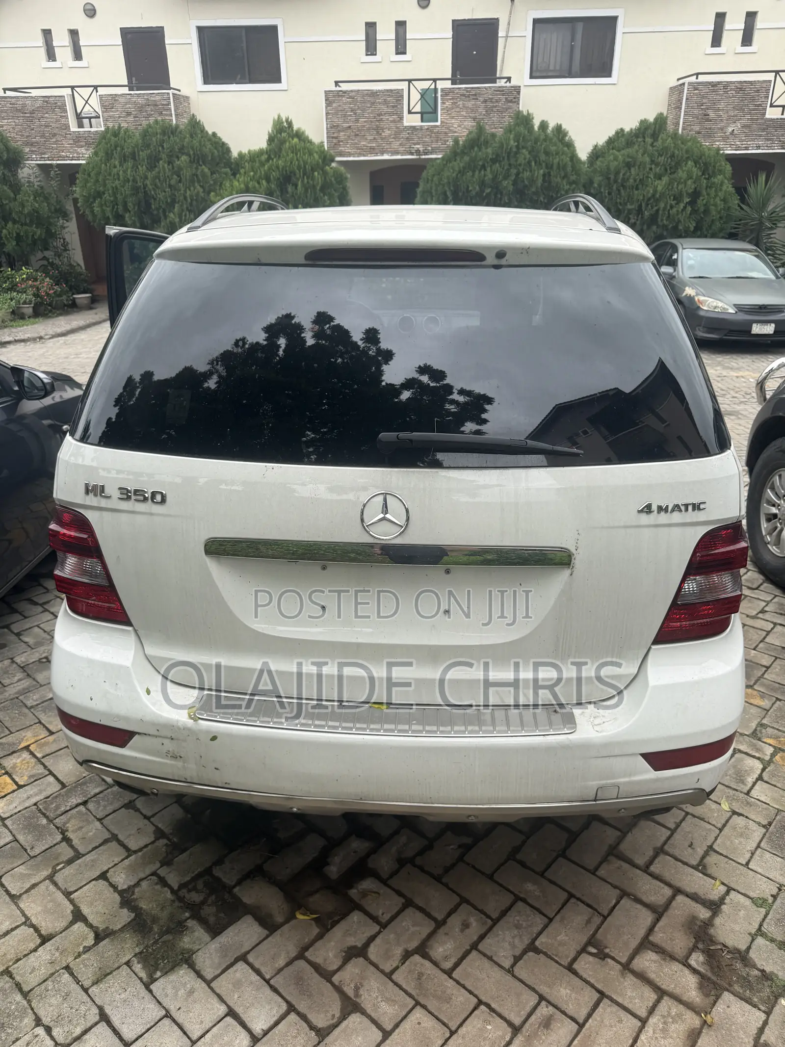 Mercedes-Benz M Class 2011 White