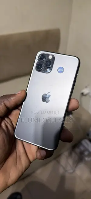 Apple iPhone 11 Pro 256 GB Gray
