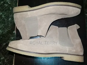 Zara Lethal Chelsea Boot With a Split Suede Finish