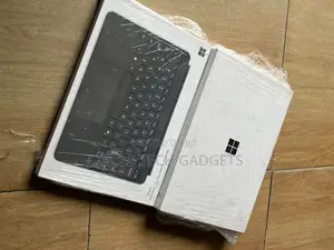 New Microsoft Surface Pro 16GB Qualcomm Snapdragon X Plus SSD 512GB