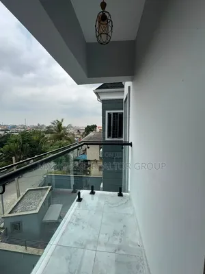 4bdrm Duplex in Allen Ikeja Lagos for sale