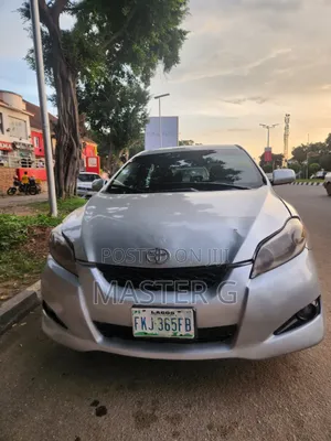 Toyota Matrix 2010 Silver