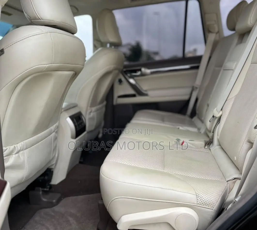Lexus GX 460 Luxury 2015 Black