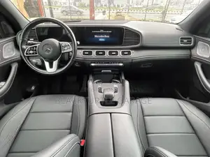 Mercedes-Benz GLE-Class 2021 Blue