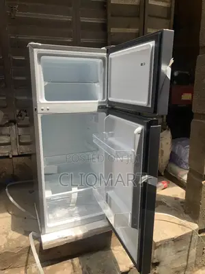 Hisense 124L Double Door Refrigerator - Silver Top Freezer