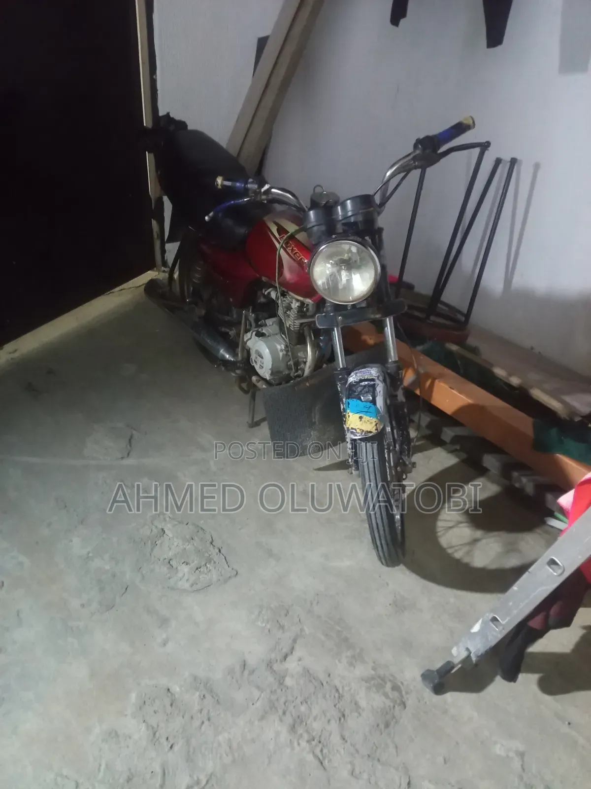 Bajaj Boxer 2010 Red