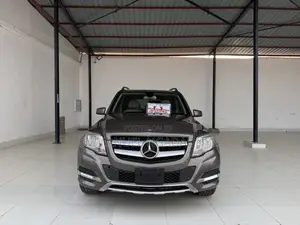 Mercedes-Benz GLK-Class 2013 Brown