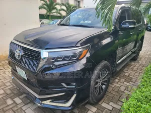 Toyota Land Cruiser Prado 2016 Black