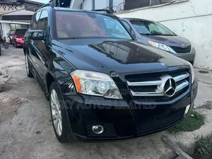 Mercedes-Benz GLK-Class 2010 Black