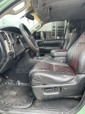 Toyota Tundra 2015 Green