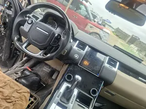Range Rover Sport 2010 Upgraded Screen