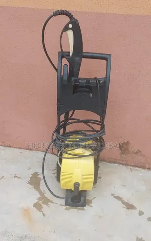 KARCHER 411A Pressure Washer