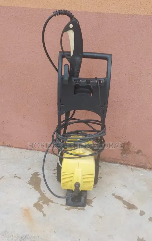 KARCHER 411A Pressure Washer
