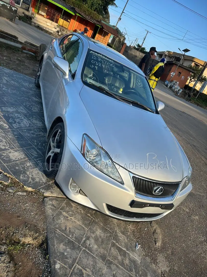 Lexus IS 250 2010 Silver