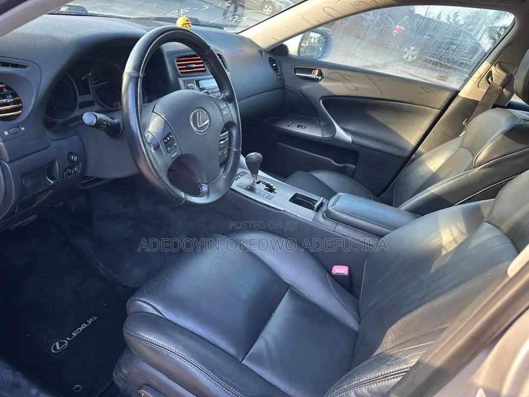 Lexus IS 250 2010 Silver