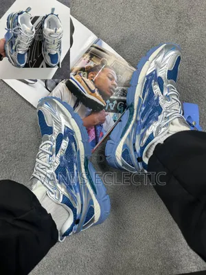 Off-White "Be Right Back" Sneakers