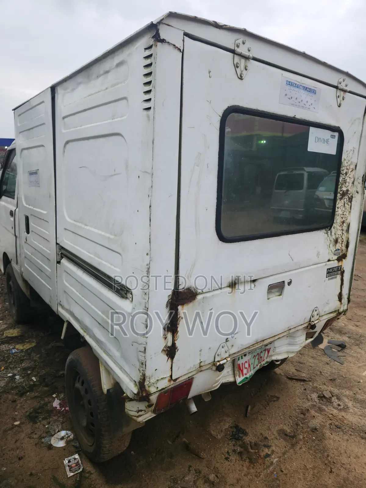 Daihatsu Hijet 2011 White