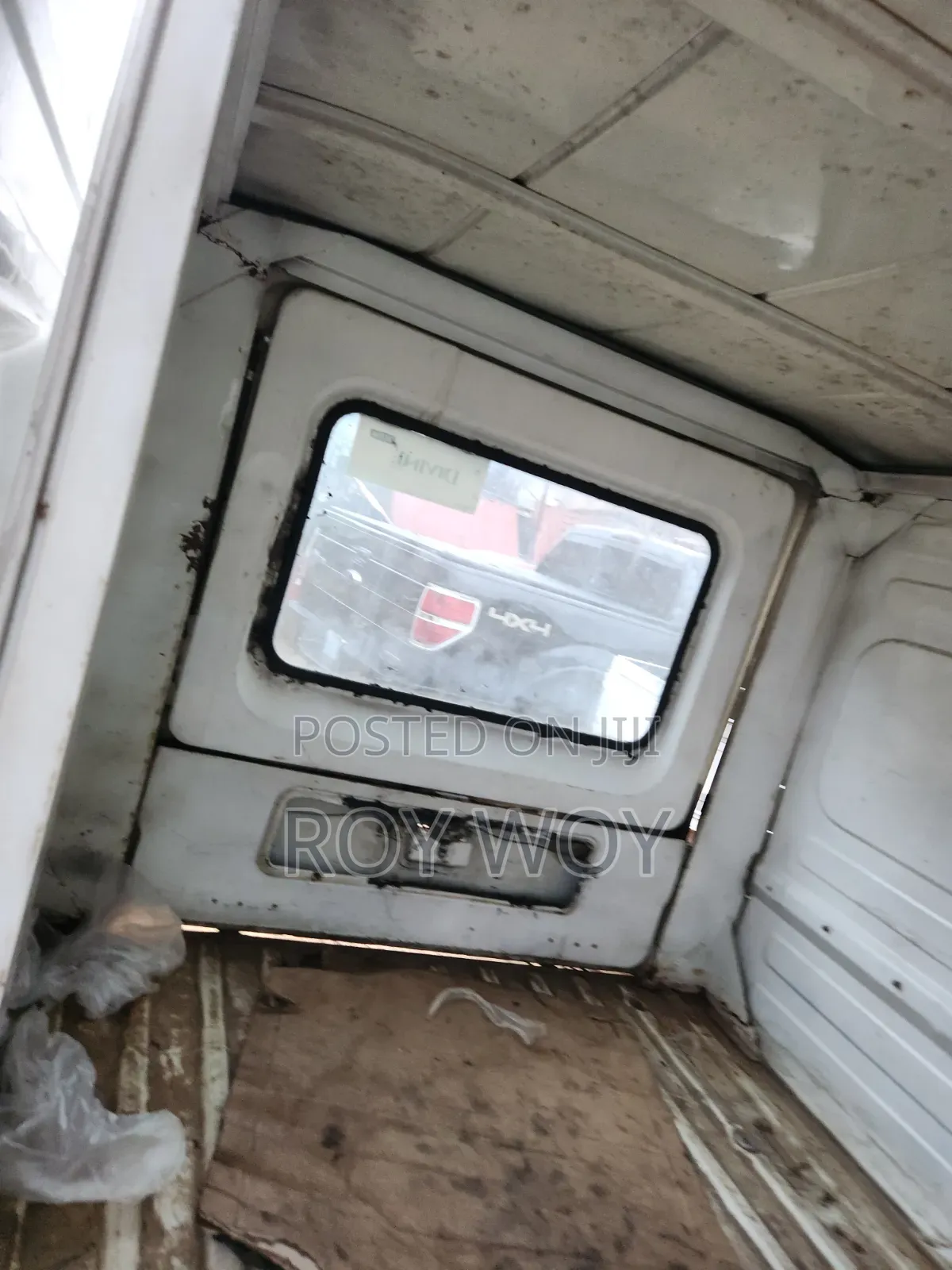 Daihatsu Hijet 2011 White