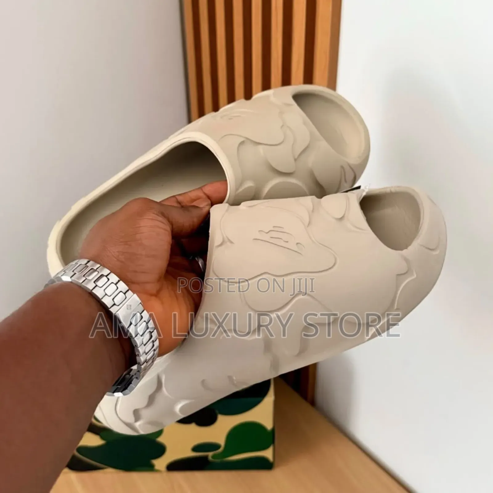 New Quality Rubber Slides – Comfortable, Durable Stylish