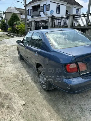 Nissan Primera 2006 Green