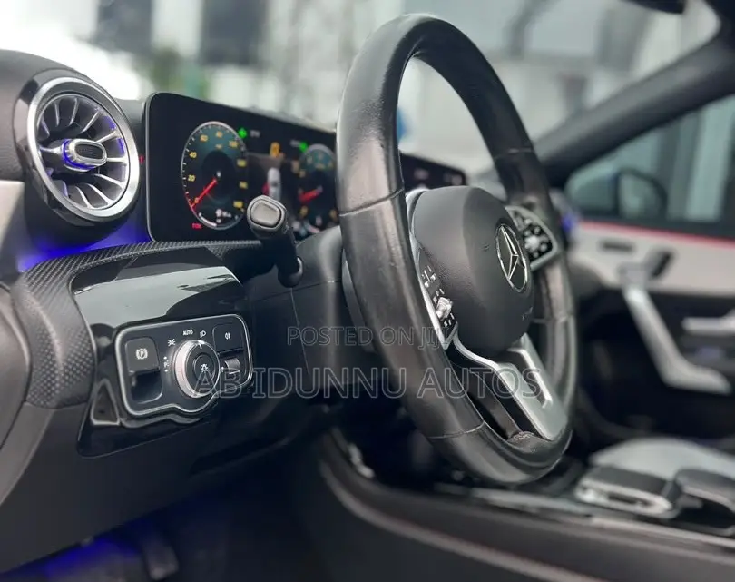 Mercedes-Benz A-Class A 220 4MATIC 2019 White