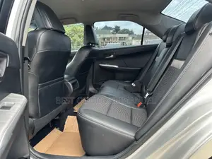 Toyota Camry 2014 Silver