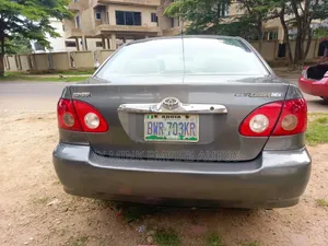 Toyota Corolla 2005 Gray