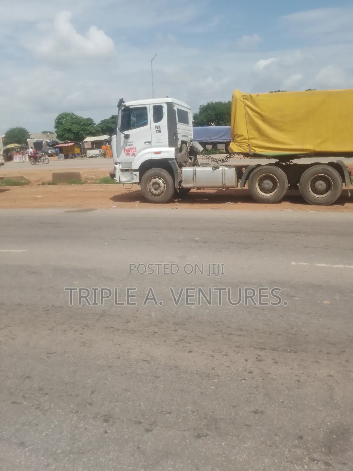 Main Cement Distributor