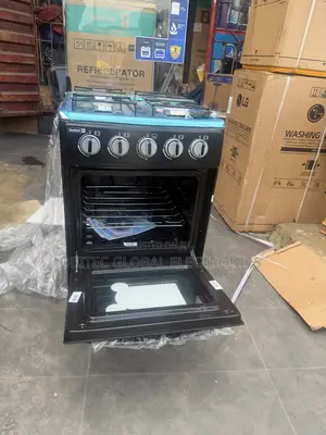 Scanfrosts 50by50 4 Burner With Oven