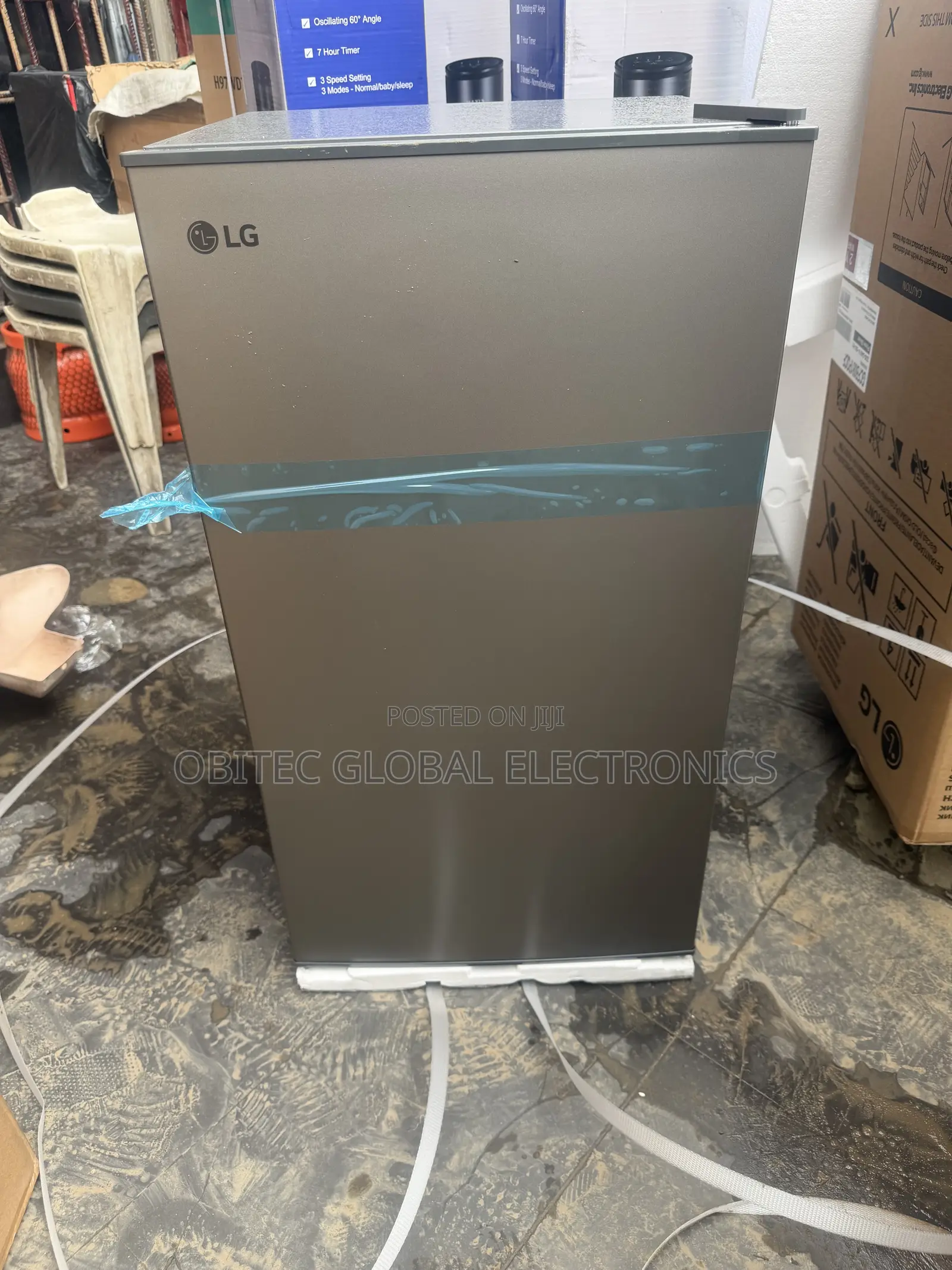 LG Single Door Table Top