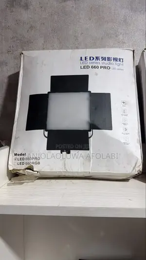 Led Series Studio Light Led 660 Pro