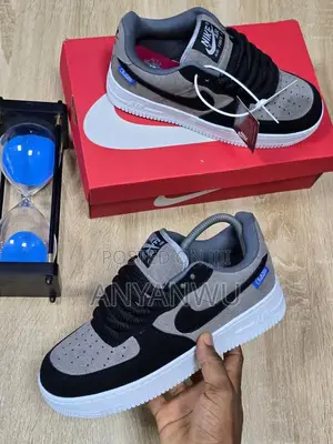 Nike Air Force