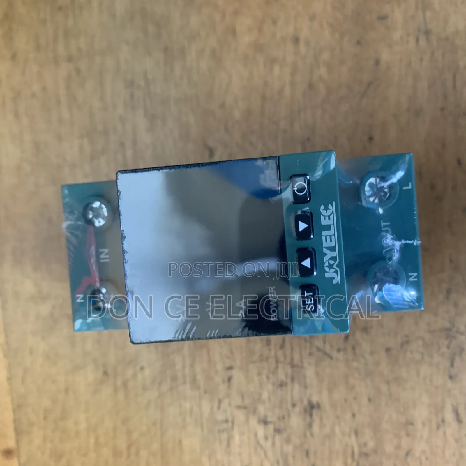 Voltage Protector