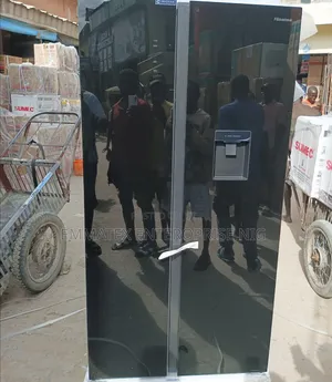 SIDE by Side Refrigerator Hisense Mirror Glass 71gbl