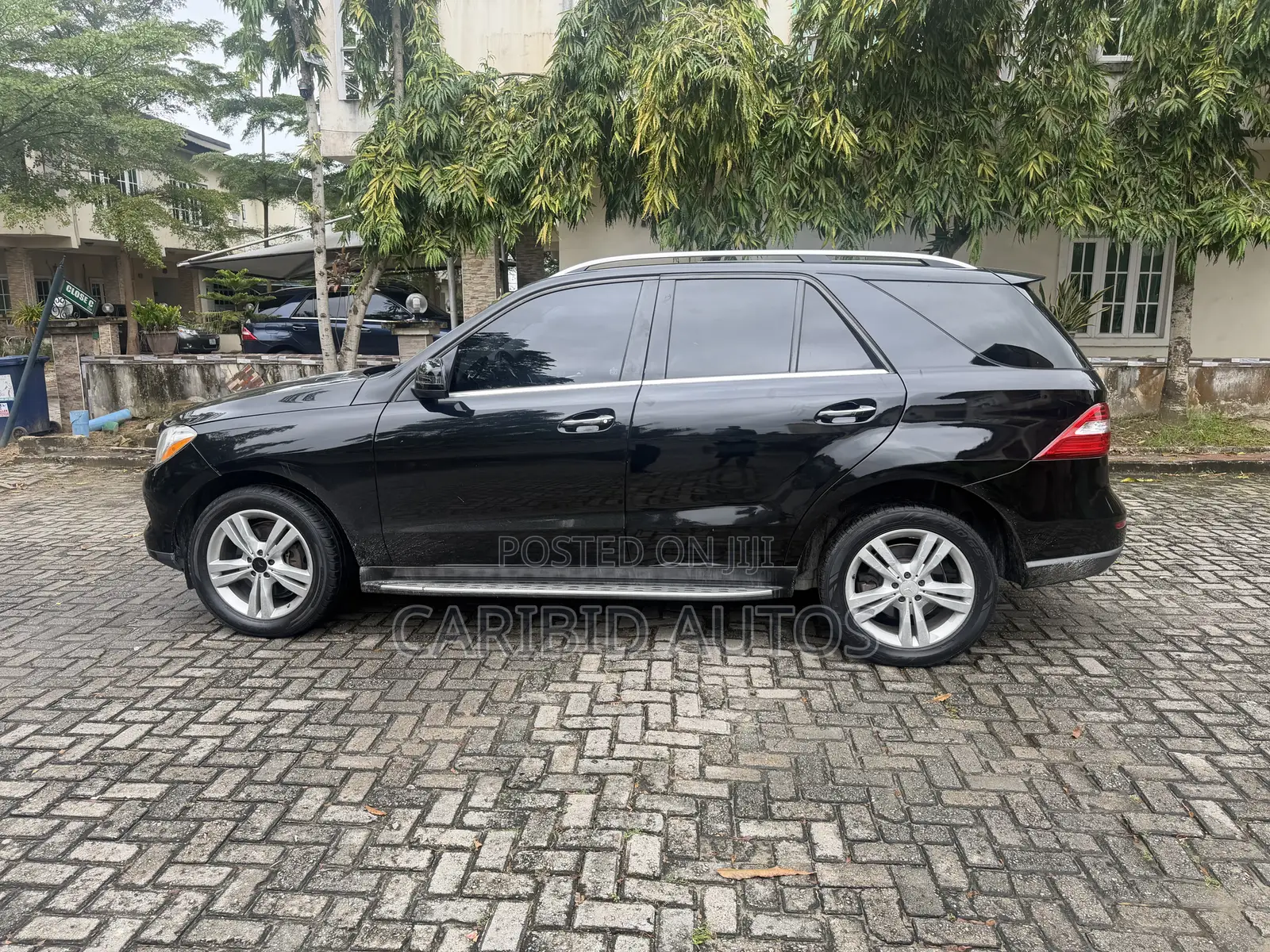 Mercedes-Benz M Class 2013 Black