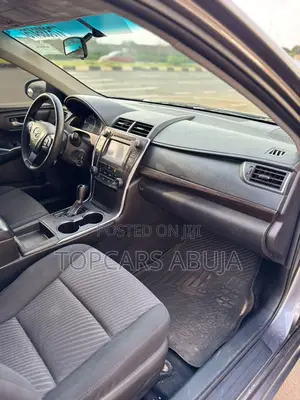 Toyota Camry 2016 Gray