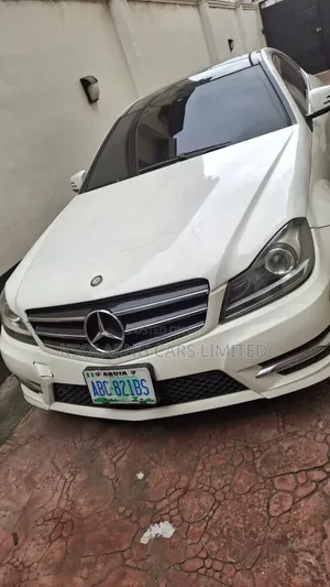 Mercedes-Benz C250 2012 White