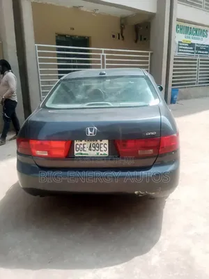 Honda Accord 2004 Gray